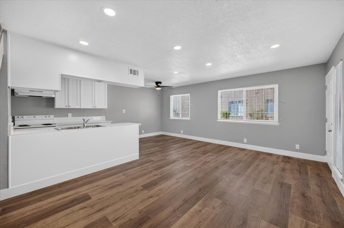 4917 N Holt Ave #103, Fresno, CA 93705