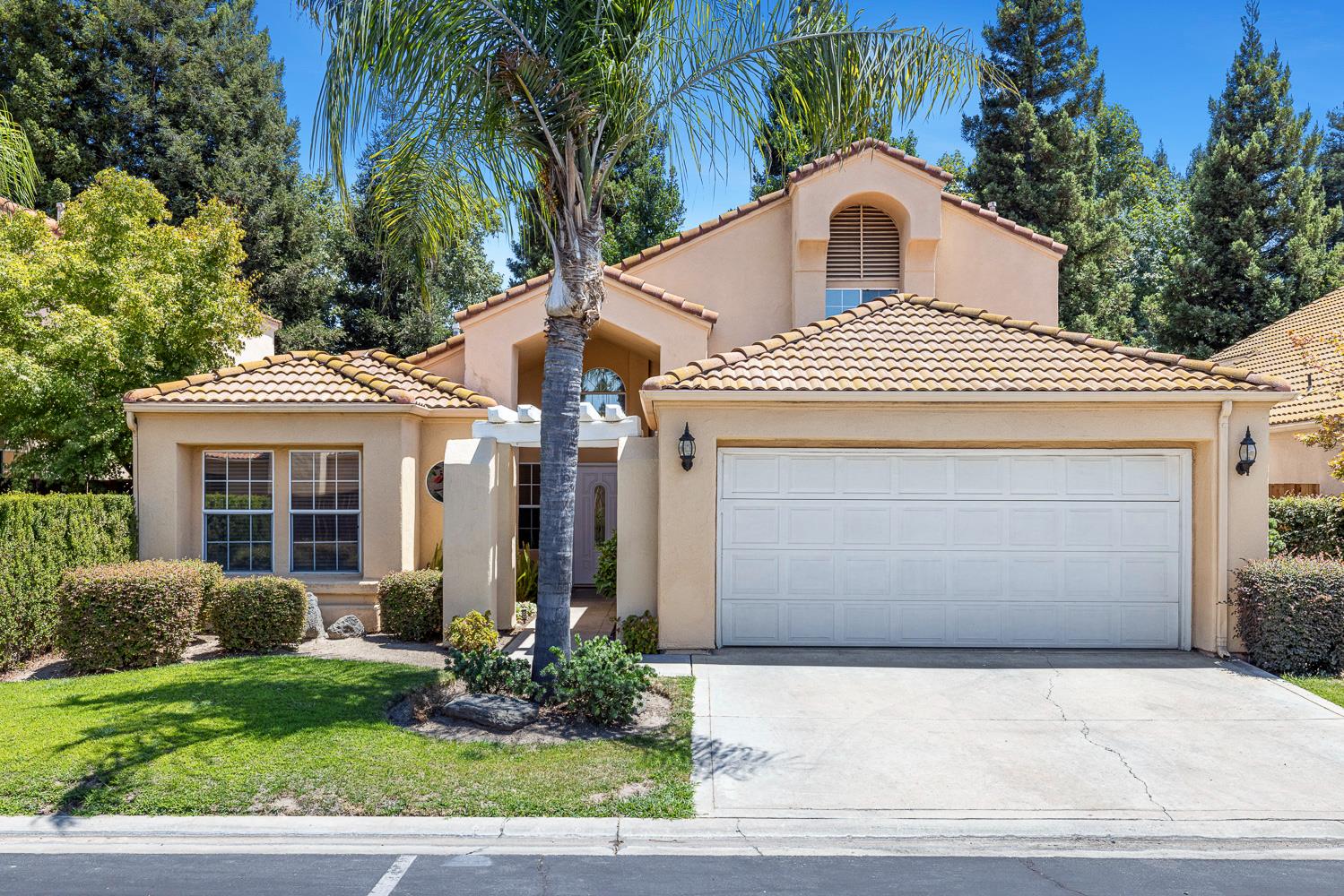 645 E Champlain Dr #149, Fresno, CA 93730