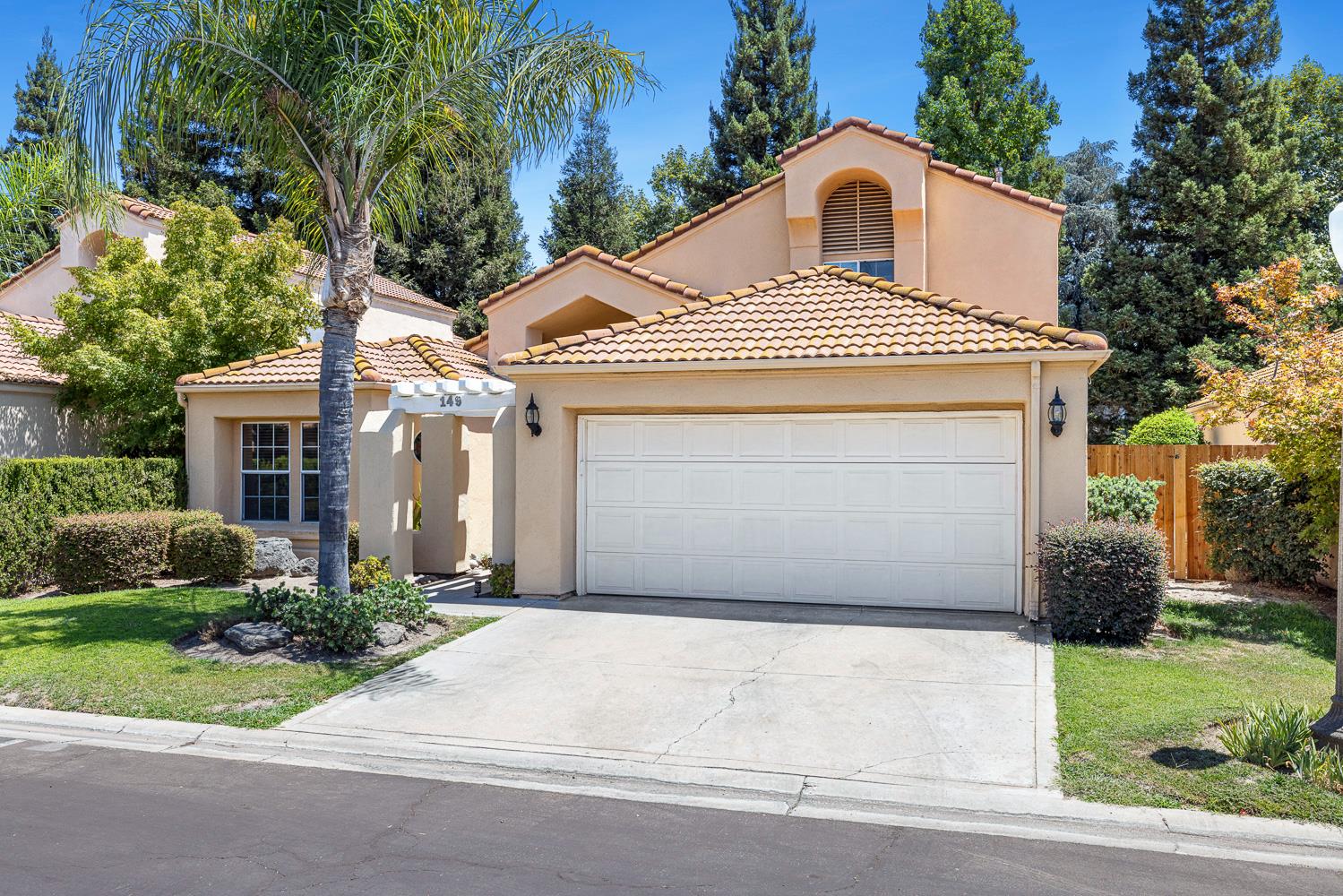 645 E Champlain Dr #149, Fresno, CA 93730