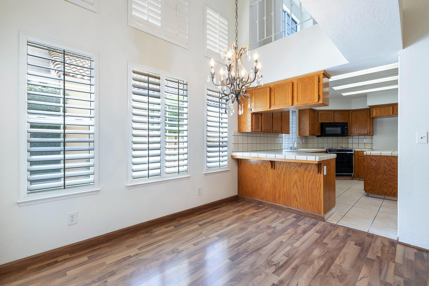 645 E Champlain Dr #149, Fresno, CA 93730