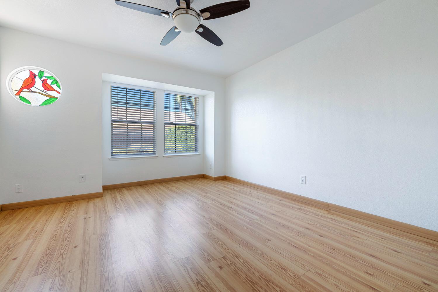 645 E Champlain Dr #149, Fresno, CA 93730