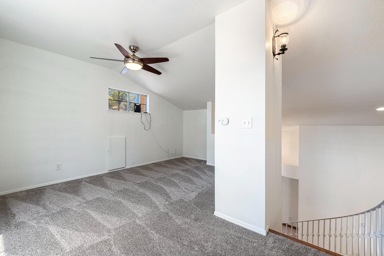 645 E Champlain Dr #149, Fresno, CA 93730