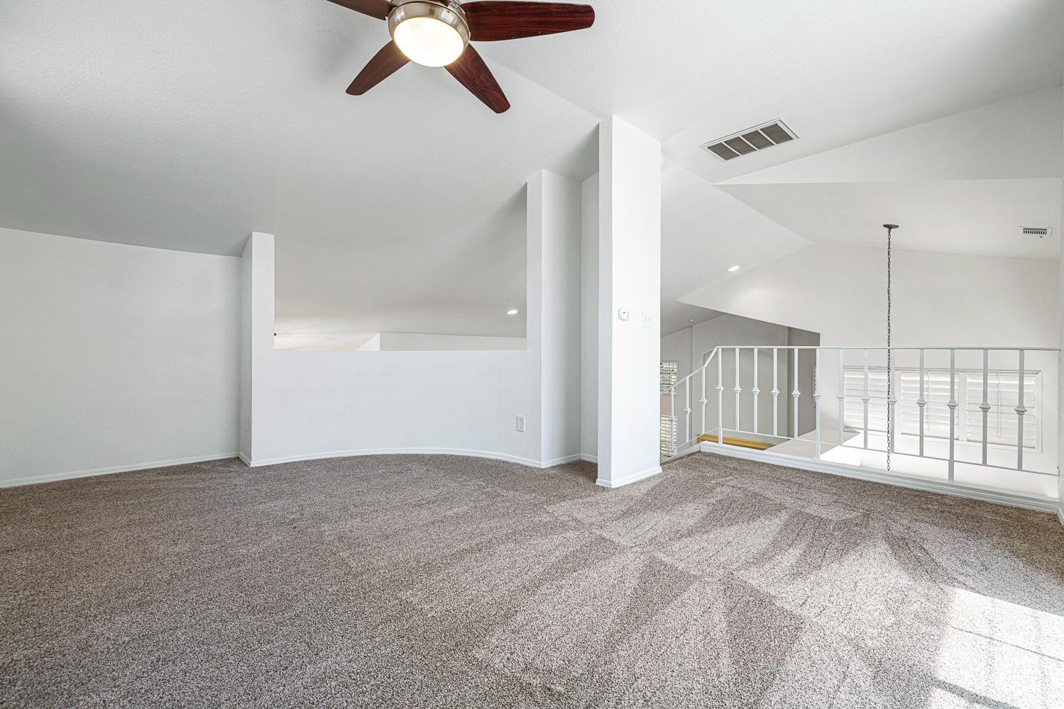 645 E Champlain Dr #149, Fresno, CA 93730