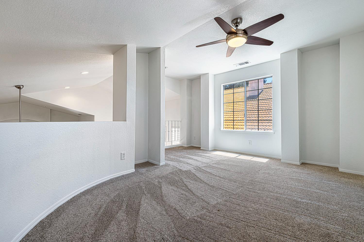 645 E Champlain Dr #149, Fresno, CA 93730