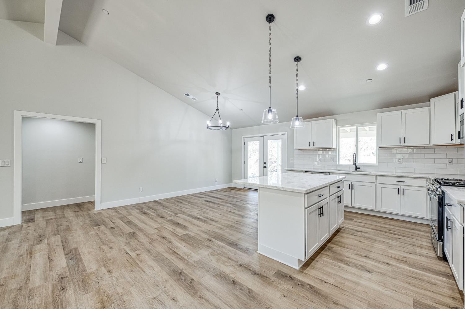 41453 Long Hollow Dr, Coarsegold, CA 93614