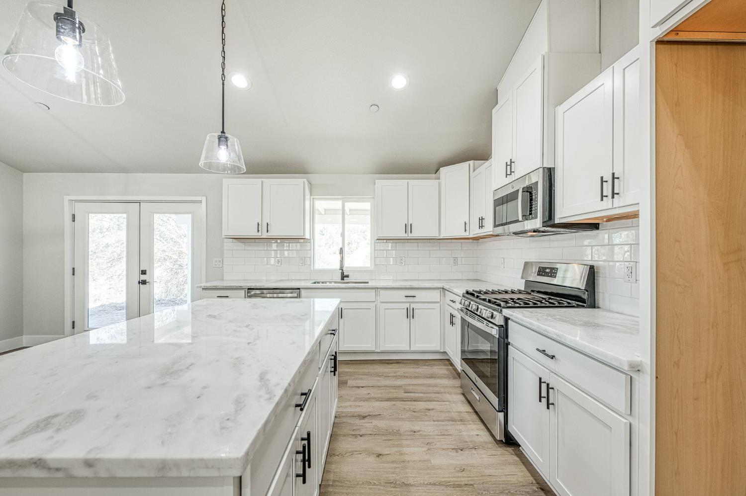 41453 Long Hollow Dr, Coarsegold, CA 93614