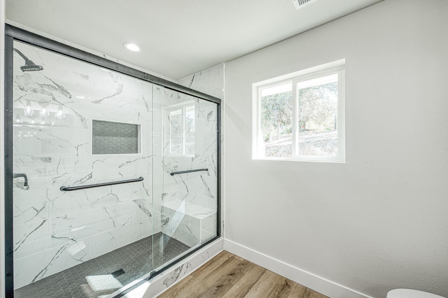 41453 Long Hollow Dr, Coarsegold, CA 93614