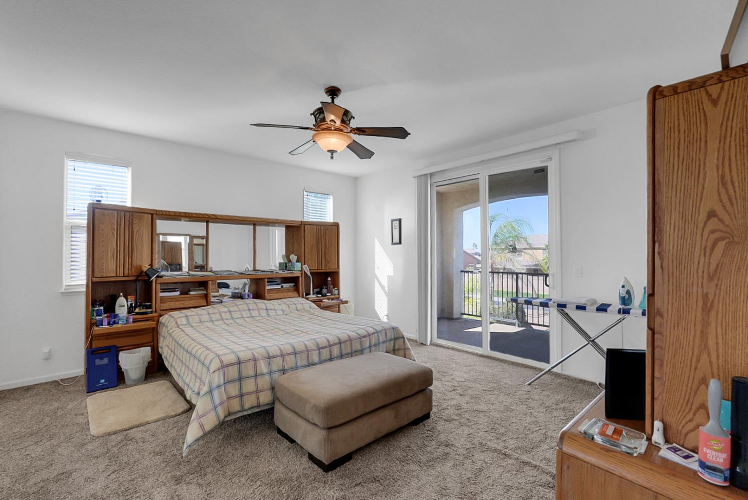 14005 Spyglass Cir, Chowchilla, CA 93610