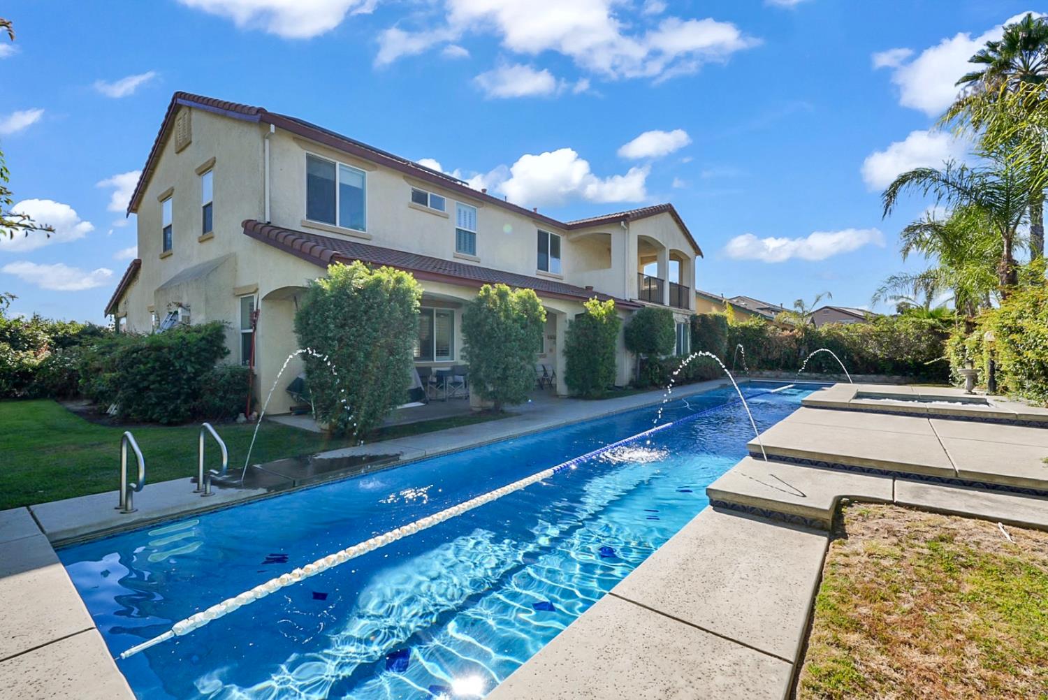 14005 Spyglass Cir, Chowchilla, CA 93610