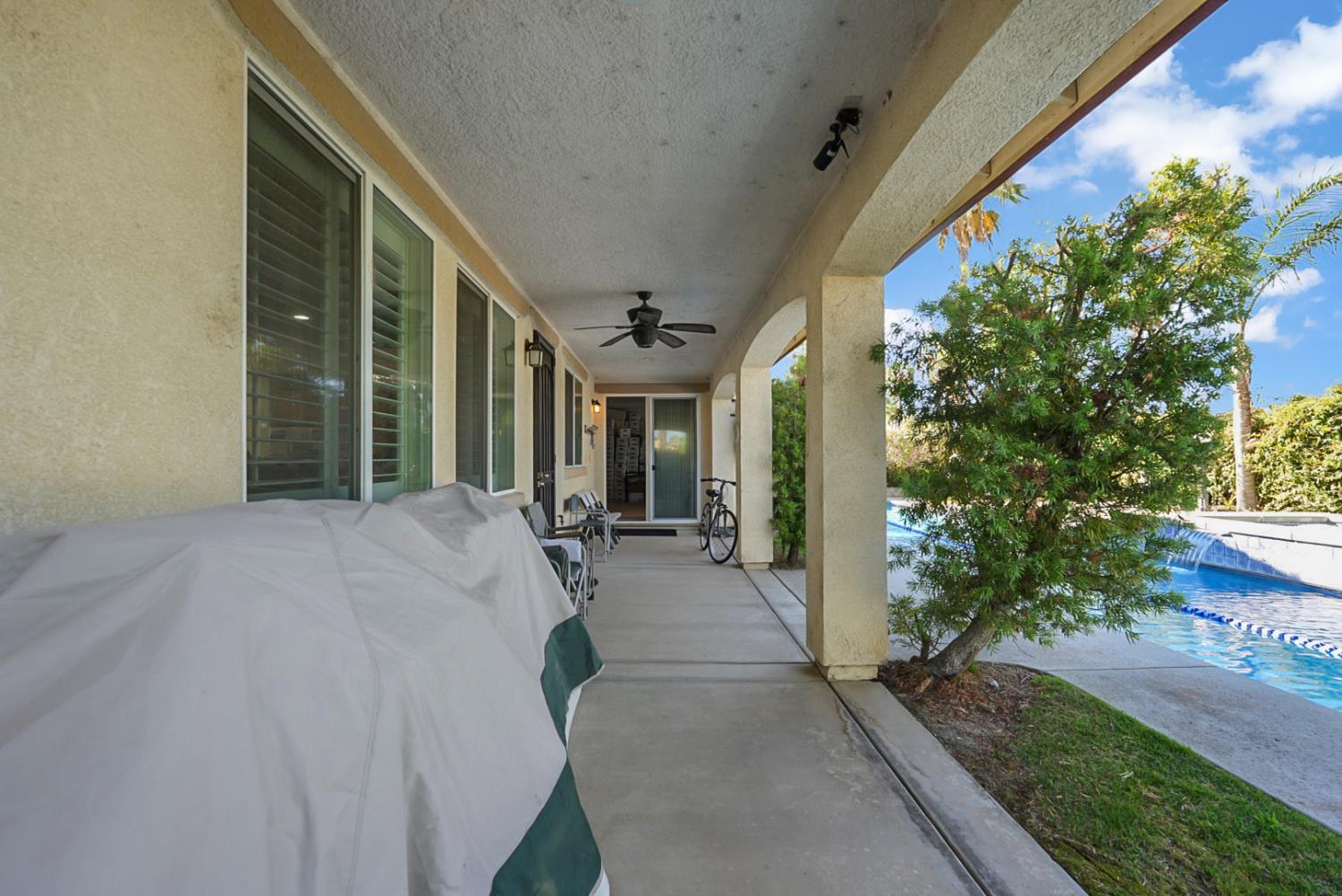 14005 Spyglass Cir, Chowchilla, CA 93610