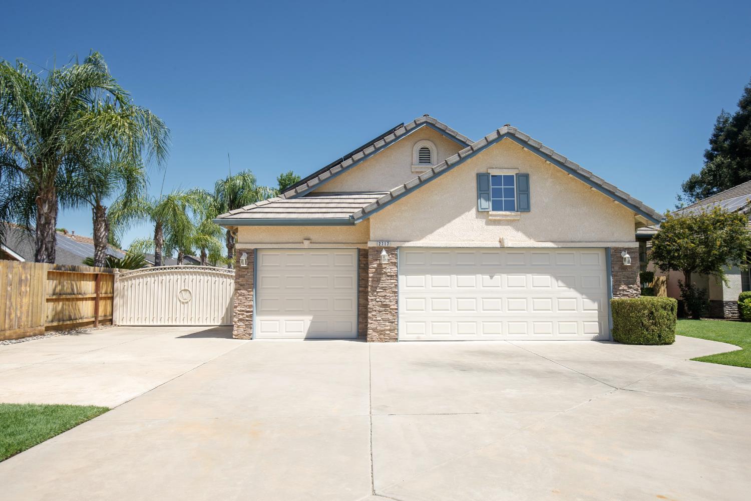 2717 San Gabriel Ave, Clovis, CA 93611