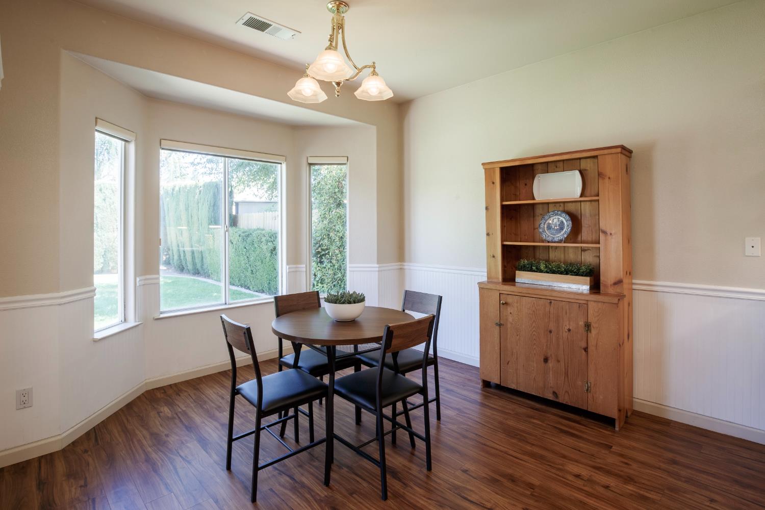 2717 San Gabriel Ave, Clovis, CA 93611
