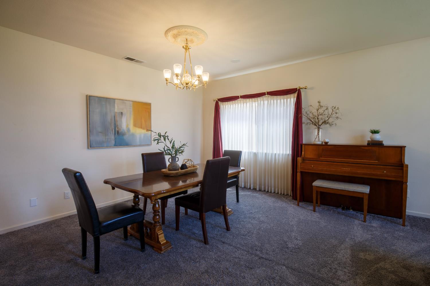 2717 San Gabriel Ave, Clovis, CA 93611