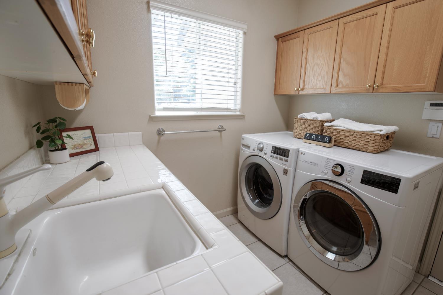 2717 San Gabriel Ave, Clovis, CA 93611
