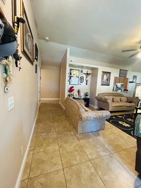 22332 2nd Ct, San Joaquin, CA 93660