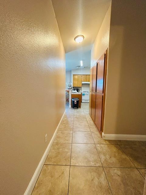 22332 2nd Ct, San Joaquin, CA 93660