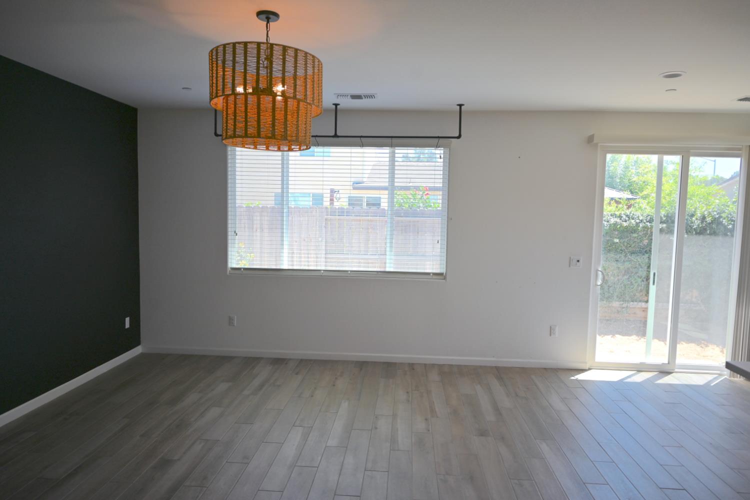 7383 E Homan Ave, Fresno, CA 93737