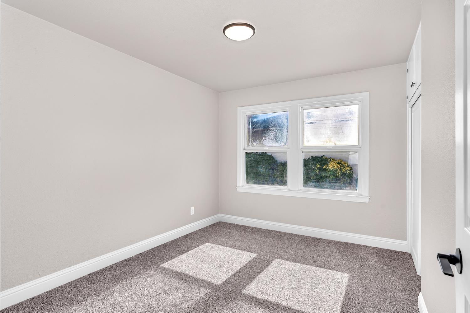 1442 W Flint Way, Fresno, CA 93705