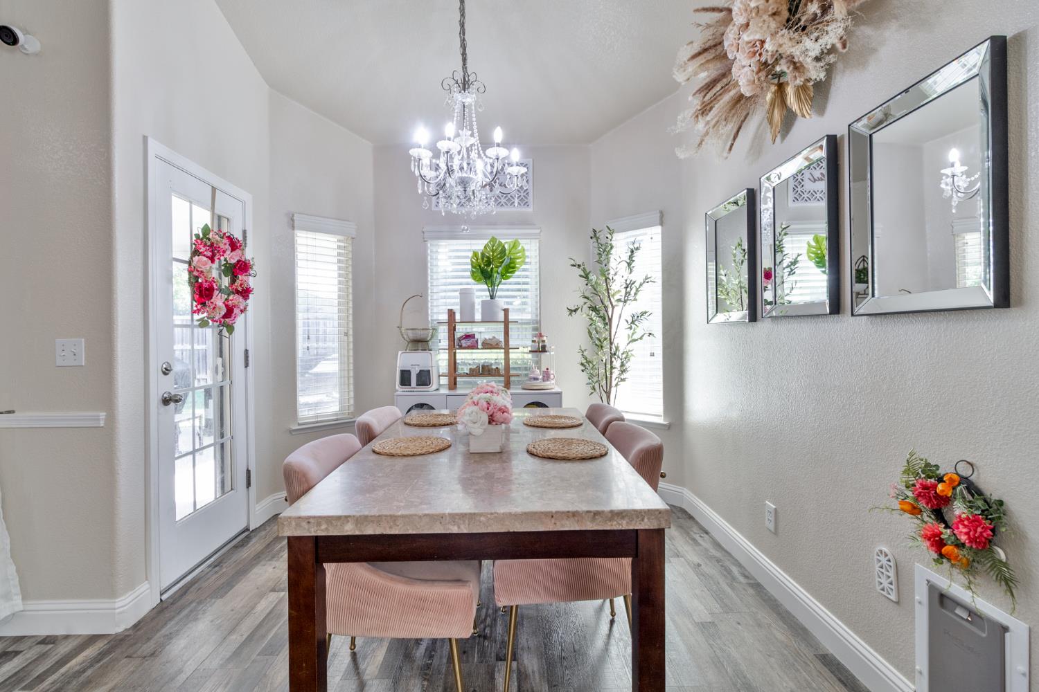 5157 W Hunter Ave, Fresno, CA 93722