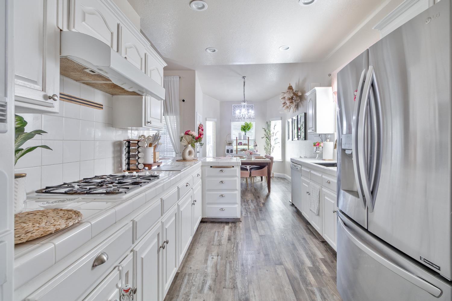 5157 W Hunter Ave, Fresno, CA 93722