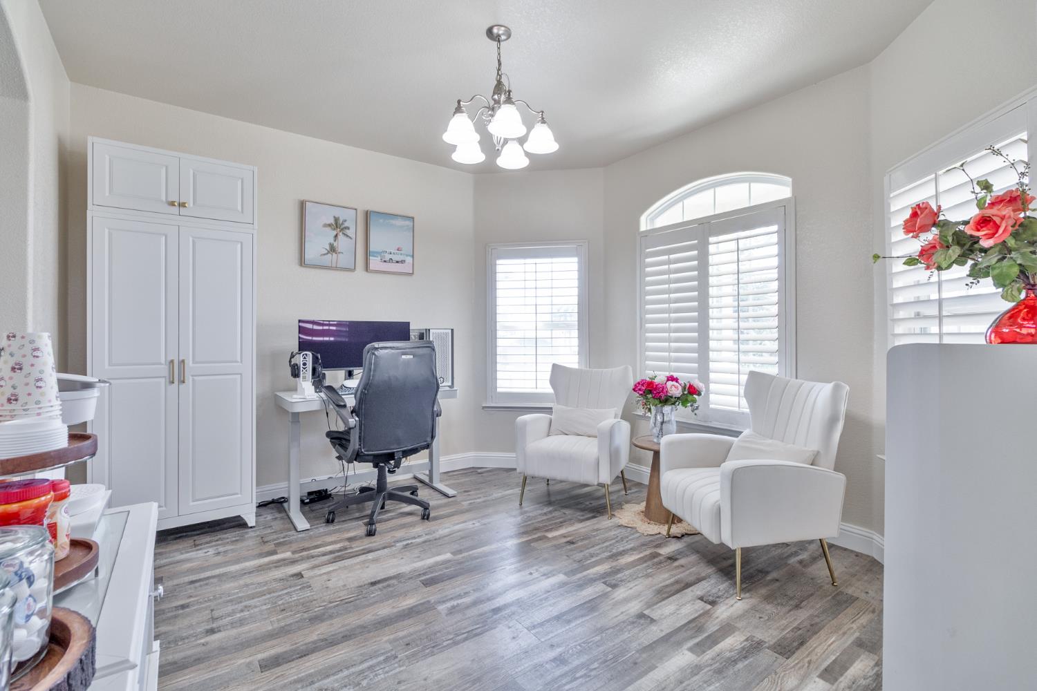 5157 W Hunter Ave, Fresno, CA 93722