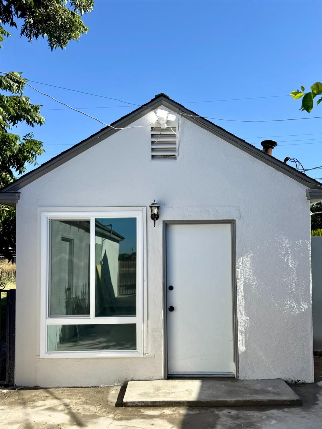 5012 E Belmont Ave, Fresno, CA 93727