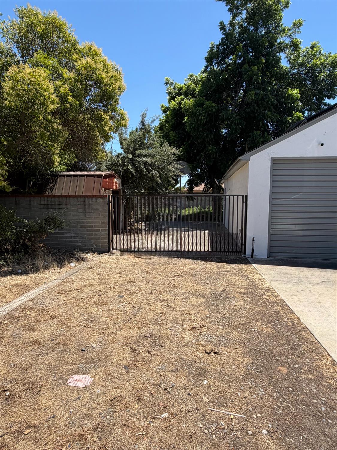 5012 E Belmont Ave, Fresno, CA 93727