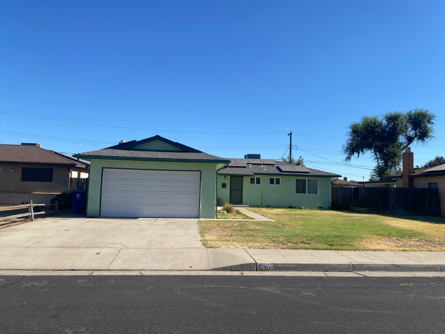 630 W San Gabriel Avenue, Clovis, CA 93612