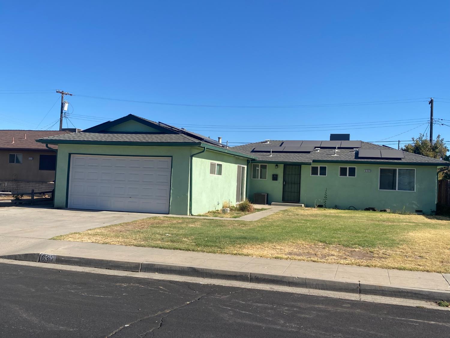 630 W San Gabriel Avenue, Clovis, CA 93612