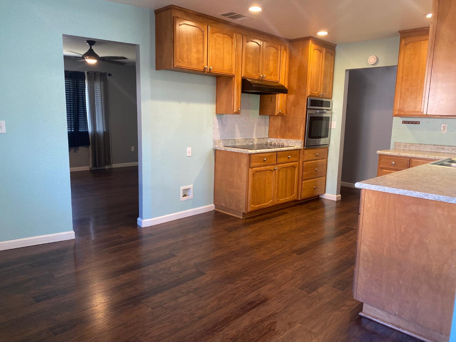 630 W San Gabriel Avenue, Clovis, CA 93612