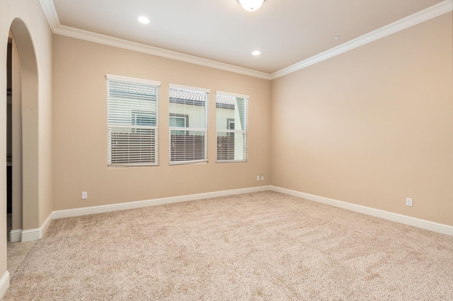 3264 Quincy Ave, Clovis, CA 93619