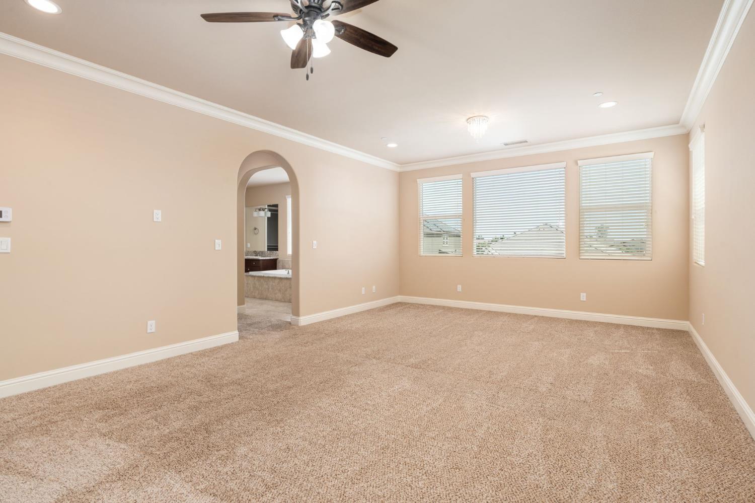 3264 Quincy Ave, Clovis, CA 93619