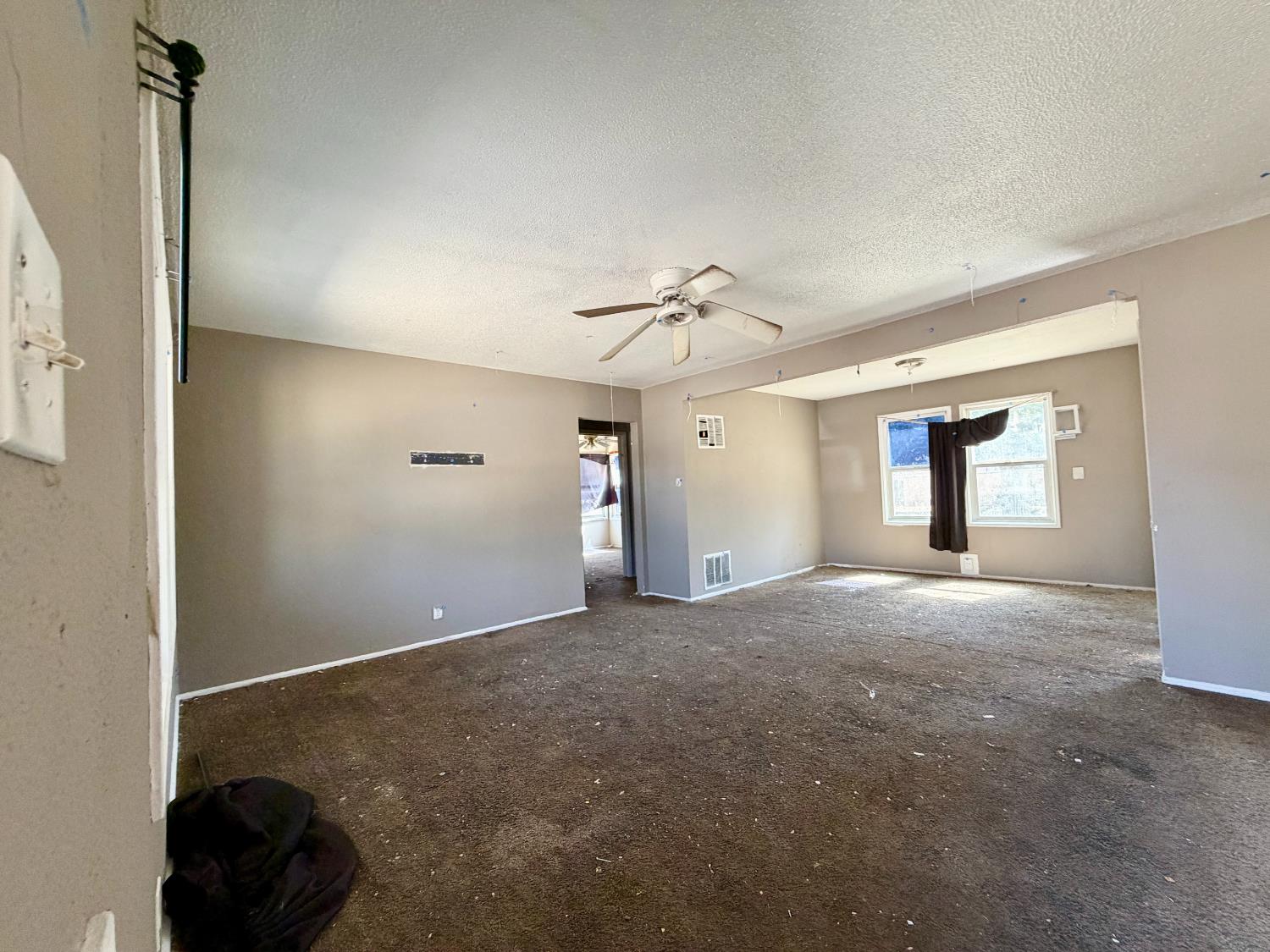 2509 S Lotus Ave, Fresno, CA 93706