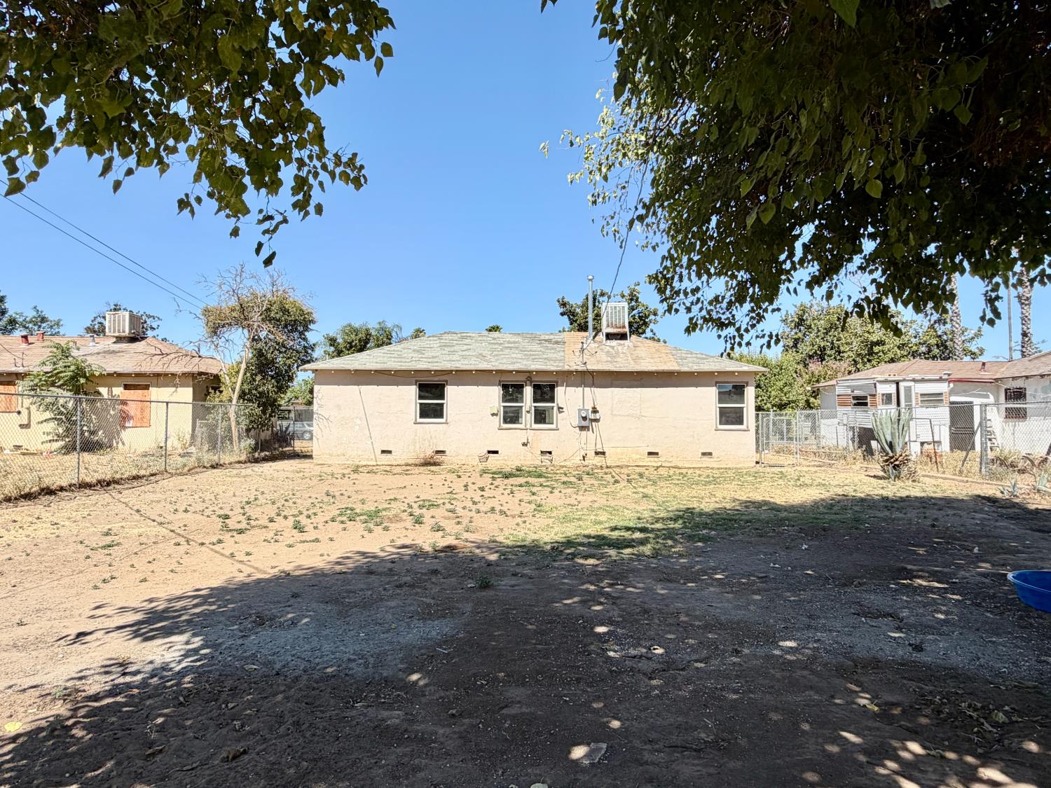 2509 S Lotus Ave, Fresno, CA 93706