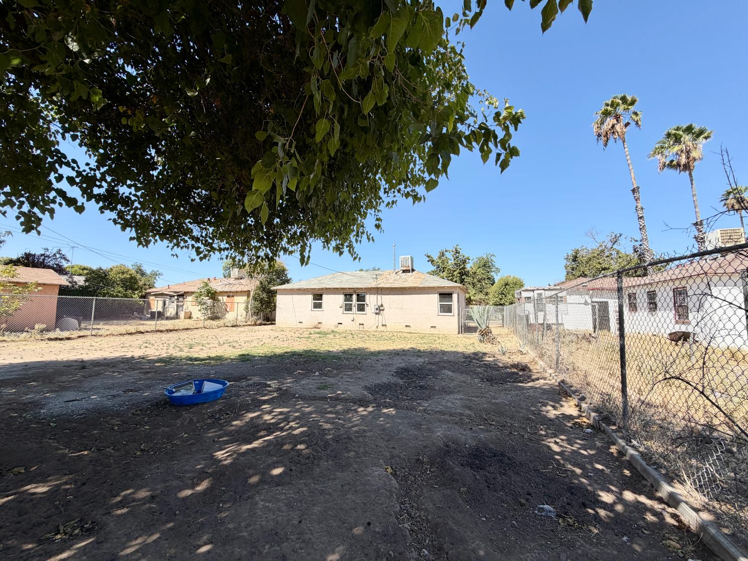 2509 S Lotus Ave, Fresno, CA 93706