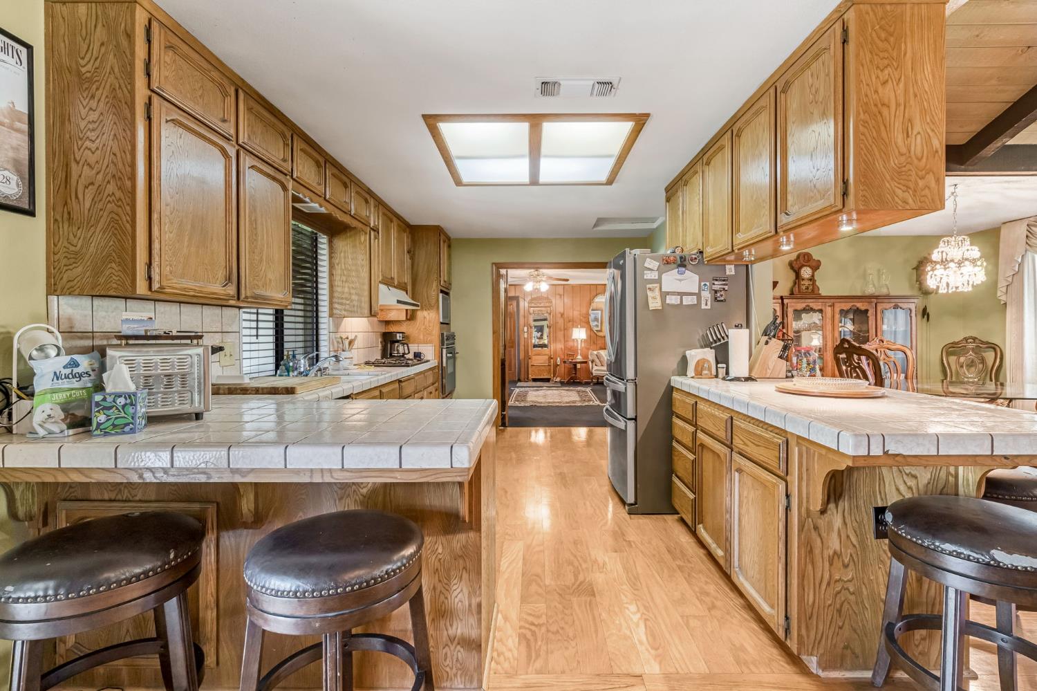 19117 Farallon Rd, Madera, CA 93638