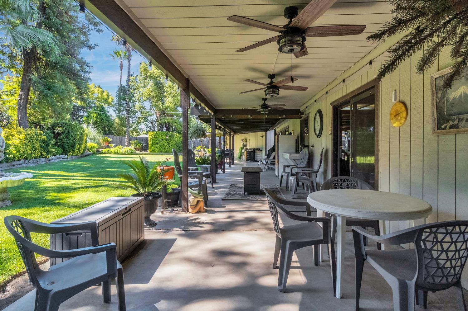 19117 Farallon Rd, Madera, CA 93638