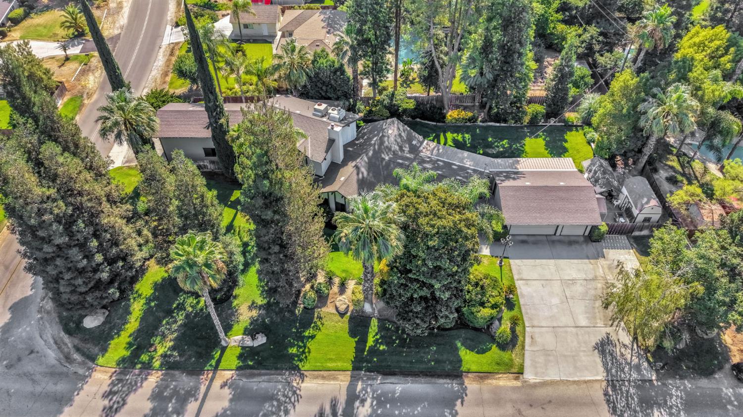 19117 Farallon Rd, Madera, CA 93638