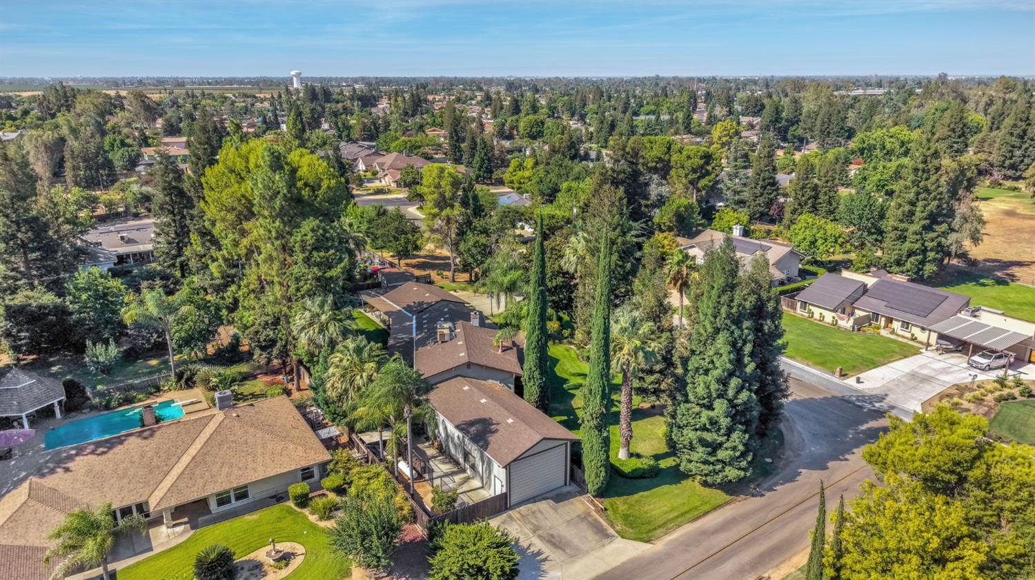 19117 Farallon Rd, Madera, CA 93638