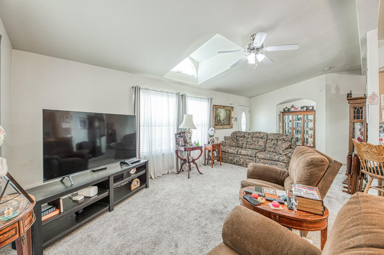 1551 6Th Avenue Dr #21, Kingsburg, CA 93631
