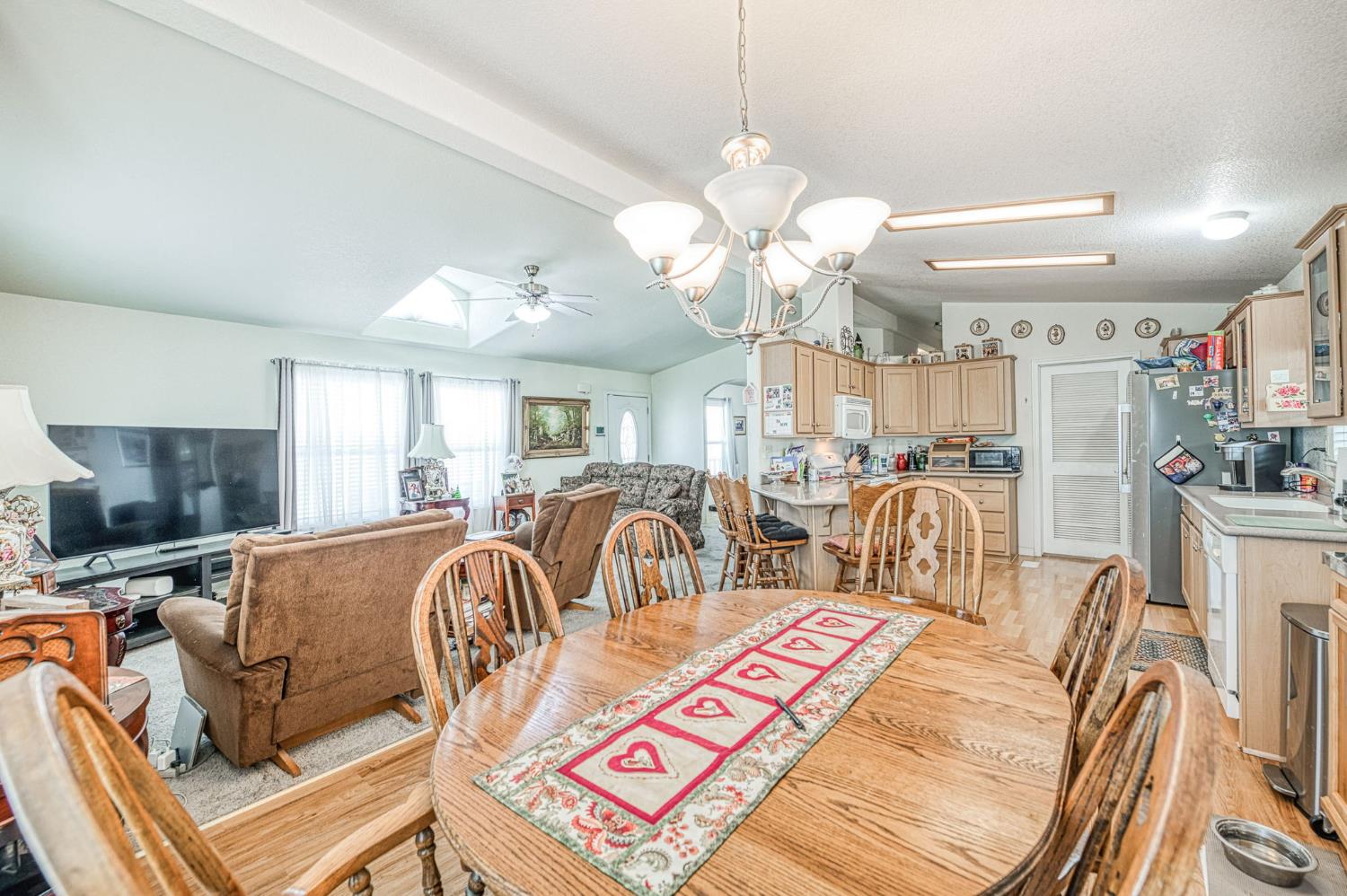 1551 6Th Avenue Dr #21, Kingsburg, CA 93631