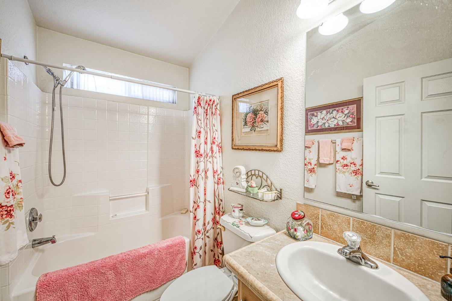 1551 6Th Avenue Dr #21, Kingsburg, CA 93631