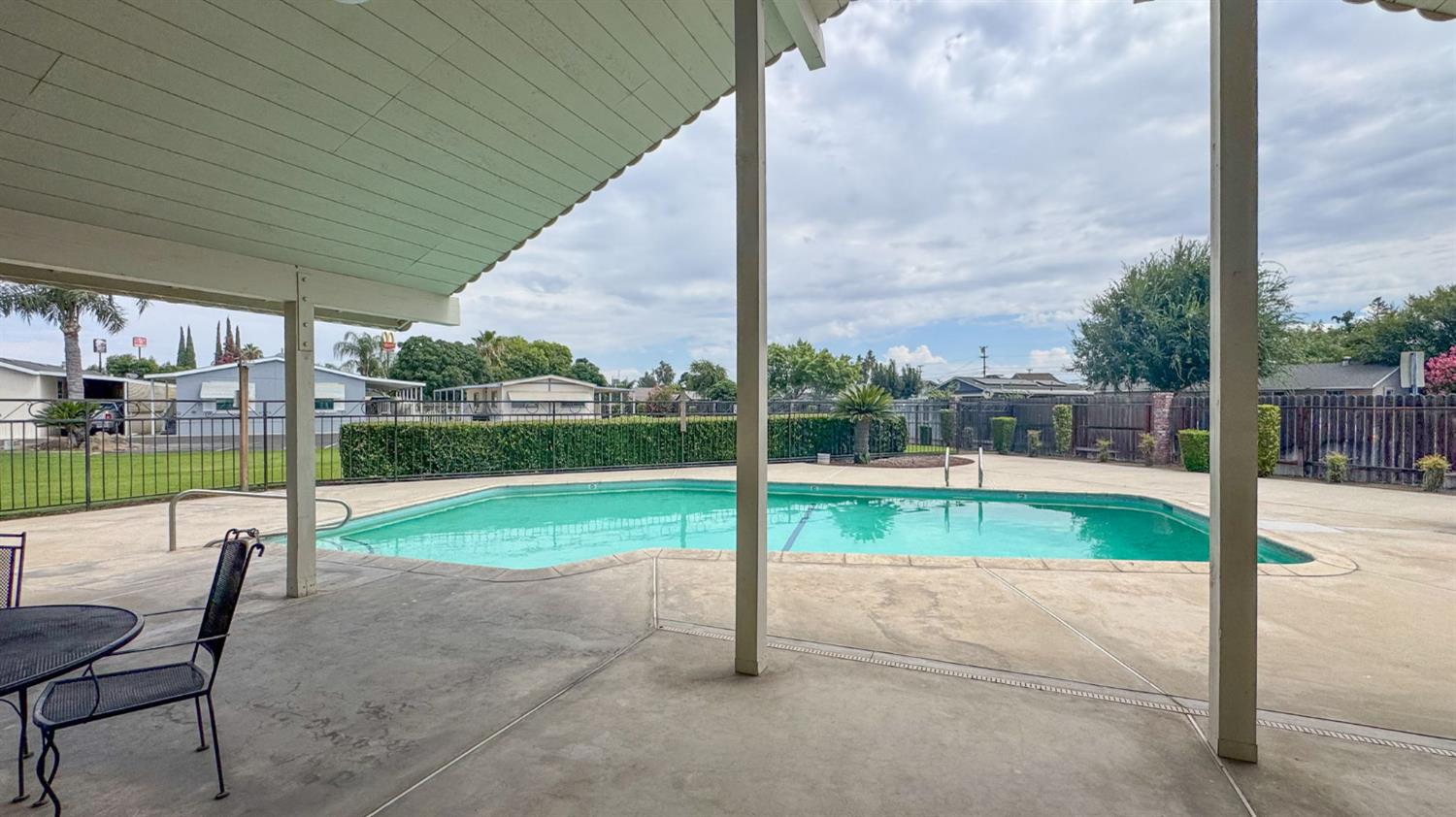 1551 6Th Avenue Dr #21, Kingsburg, CA 93631