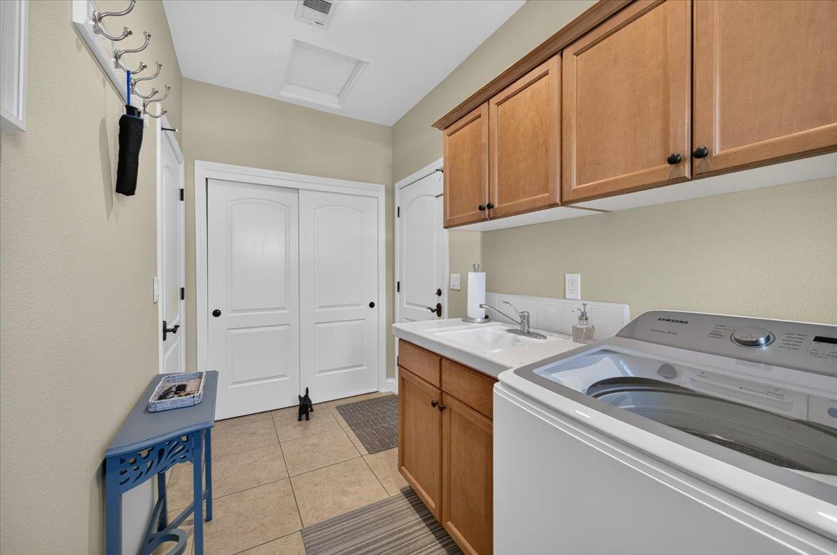 6457 N Warren Ave, Fresno, CA 93711