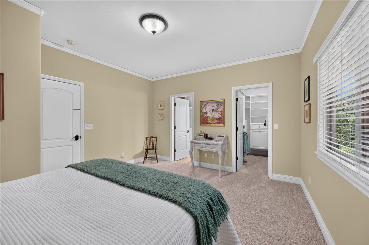6457 N Warren Ave, Fresno, CA 93711