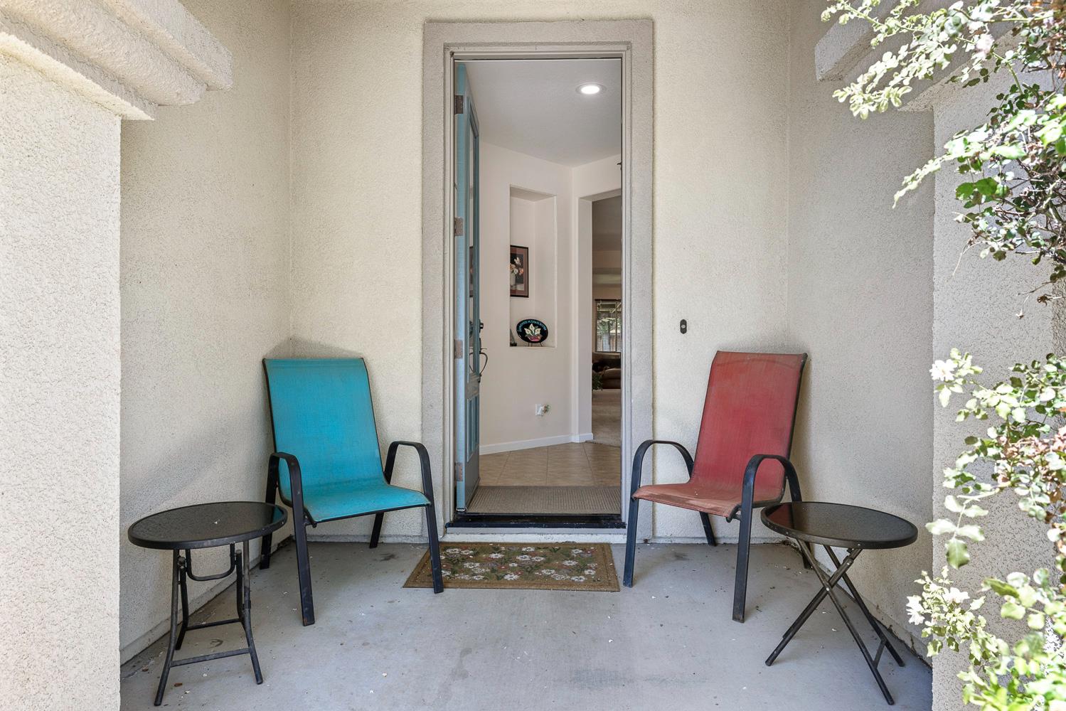 893 Chianti Cir, Coalinga, CA 93210