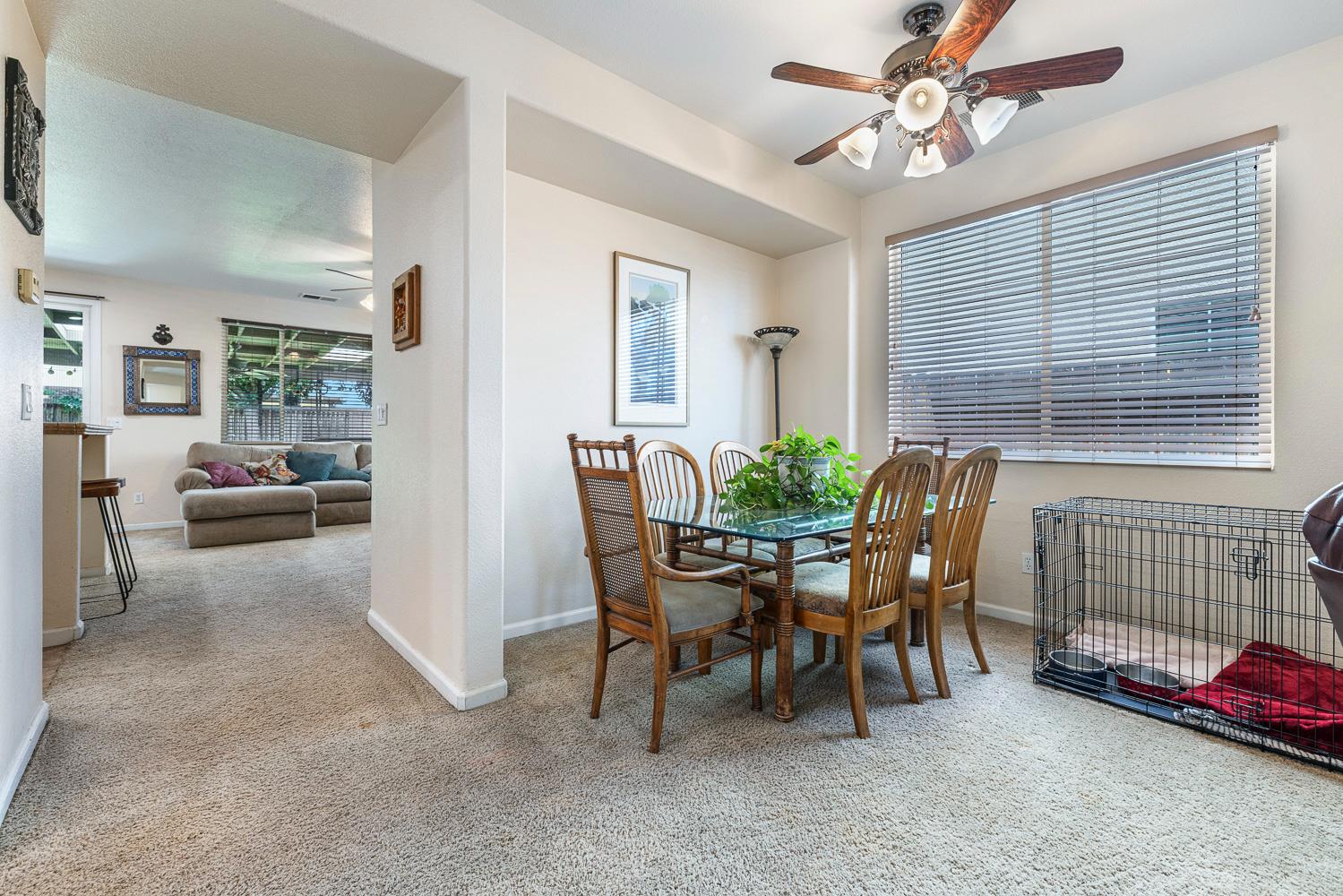 893 Chianti Cir, Coalinga, CA 93210