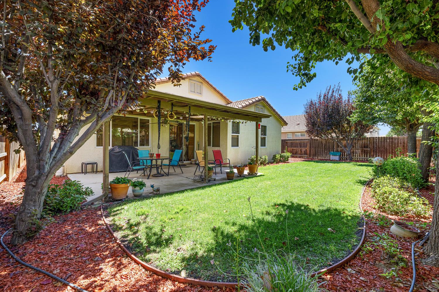 893 Chianti Cir, Coalinga, CA 93210