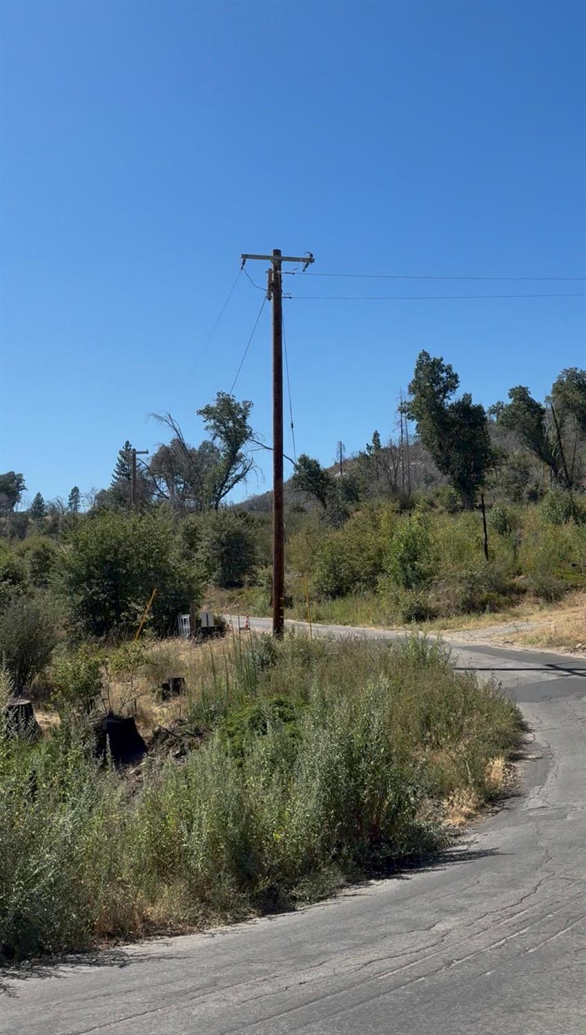 36980 Peterson Rd, Auberry, CA 93602