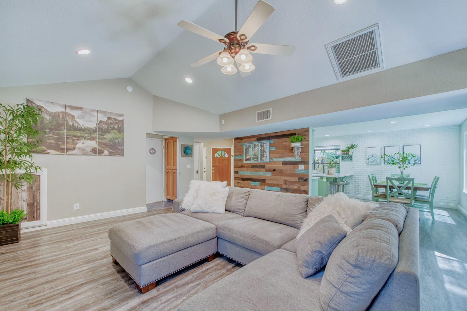 509 E ALLUVIAL #104, Fresno, CA 93720
